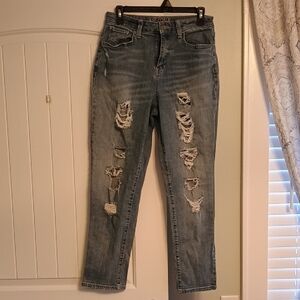 Woman's Arizona Jeans Size 9 with Vintage Appeal